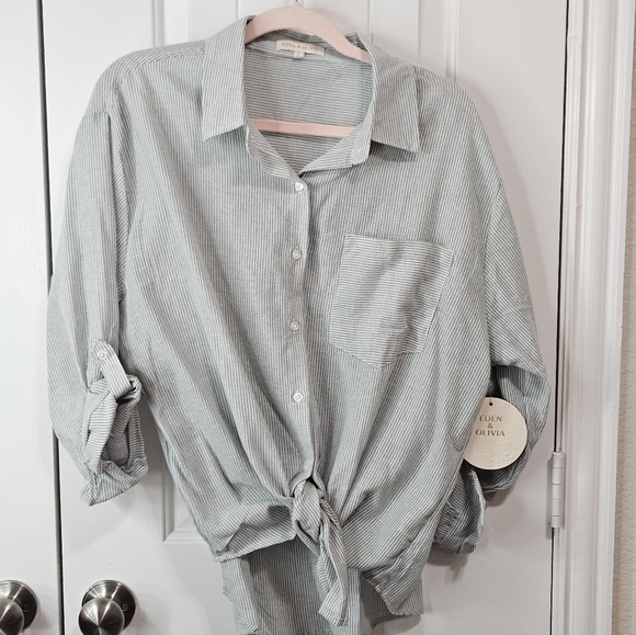 Eden & Olivia White and Green Striped Button-Down Shirt - Picture 7 of 8